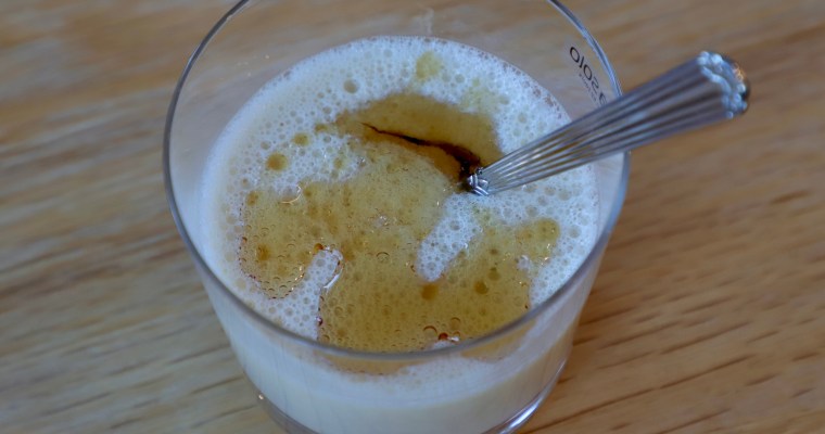 Porsjons karamellpudding på enkelt vis